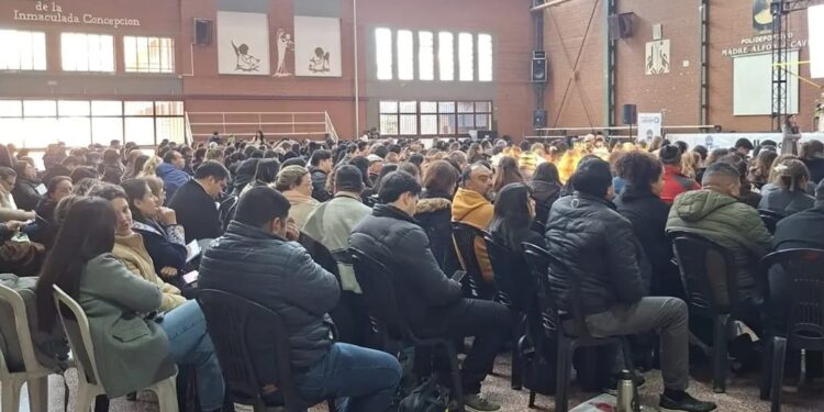 Educar en tiempos de IA: El desafío de cuidar la interioridad y poner a la persona en el centro