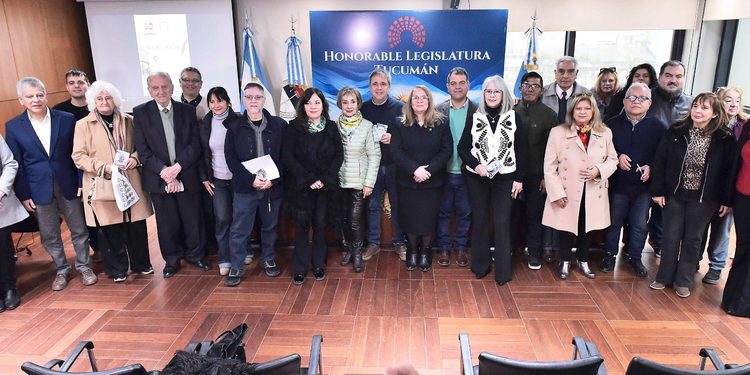 Con la lectura como bandera, se celebró en la Legislatura el Día del Lector