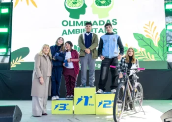 “Tenemos jóvenes comprometidos con el cambio climático”, destacó Rossana Chahla en las Olimpíadas Ambientales